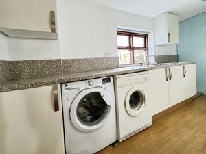 Utility room- click for photo gallery